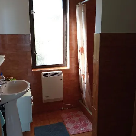 Tavasz Panzio * Balatonalmádi